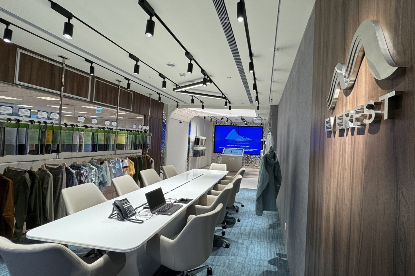 宏遠興業 辦公室及Showroom裝修工程